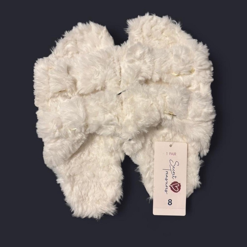 Secret Treasures Black and white Fuzzy Slippers